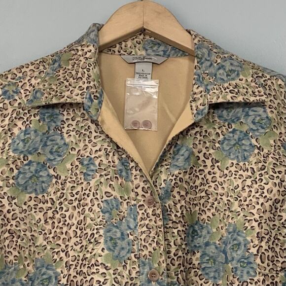 Womens Size Large Leopard Floral Faux Suede Button Up Shirt Safari Old Money - Picture 3 of 7